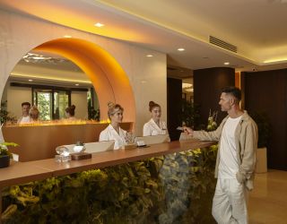 Медиспа-отель "MAYRVEDA Kislovodsk" / "Майерведа Кисловодск"